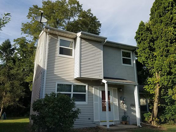 Cozy home in Susquehanna Township!