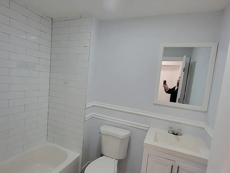 379 S 20th St #2R — Photo 16