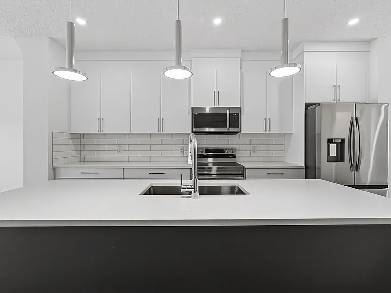 516 Black Stone Blvd — Photo 10
