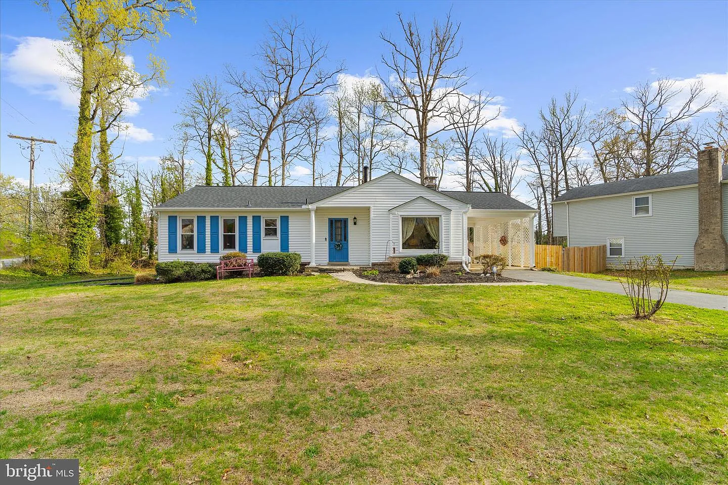 2450 Shawnee Ln photo 1