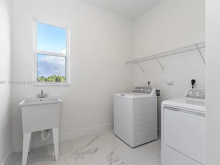 12259 SW 43rd St — Photo 16