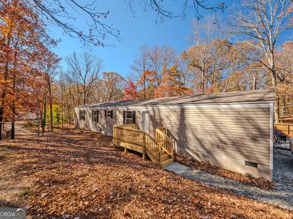 25 Soares Dr, Lavonia, GA 30553