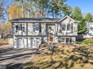 11627 Cowpoke Cir, Lusby, MD 20657