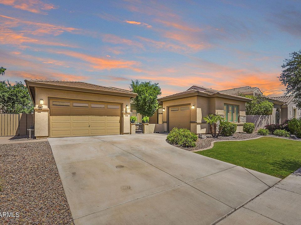 1st image of 3142 E TONTO Drive