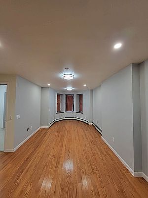 4th image of 513 59th St #1