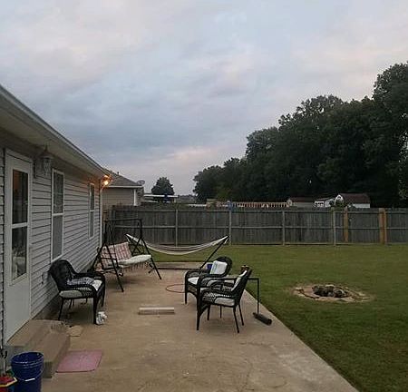 5th image of 220 Benjamin Dr