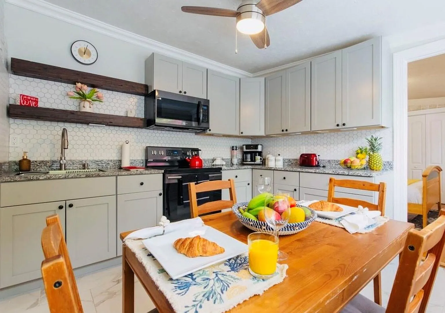 279 Hach Lane (2/1), West Palm Beach, FL 33415 — Photo 3