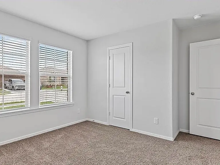 620 Peshtigo Rd — Photo 18