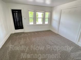 382 E 161st St FLOOR 2, Cleveland, OH 44110