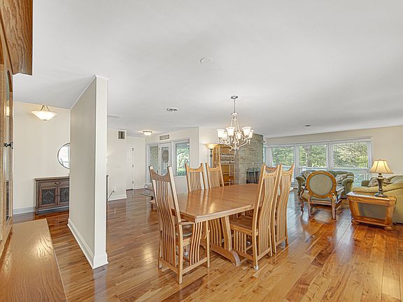 3rd image of 6747 W Shiawassie Dr