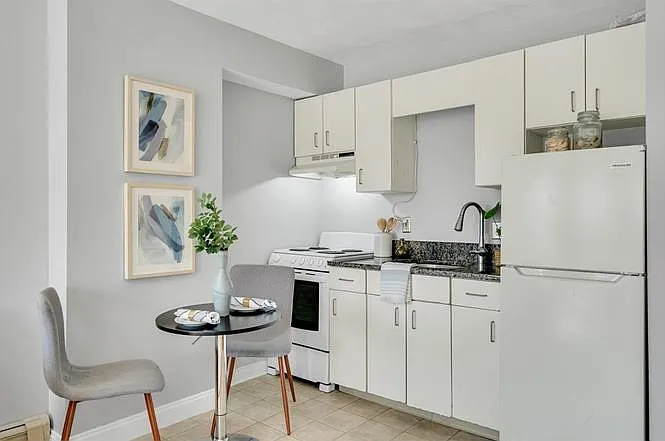 73 River St #4B — Photo 3