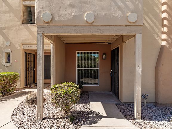 2nd image of 1425 E Desert Cove Ave Unit 47
