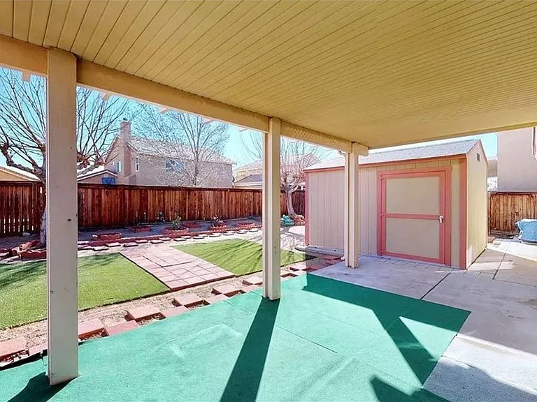 12787 Berrydale St — Photo 14