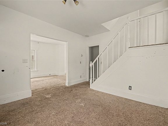 5th image of 1474 Winchester Ave