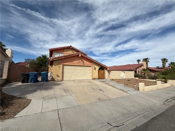 5252 Cartaro Dr, Las Vegas, NV 89103