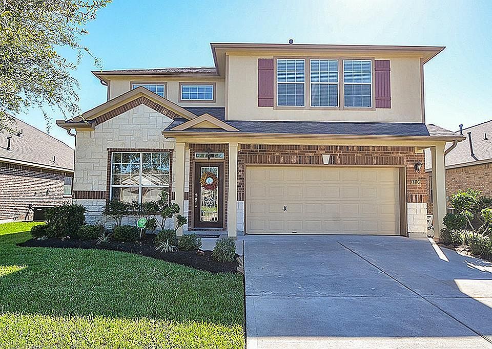Fantastic two story home located in Southern Trails