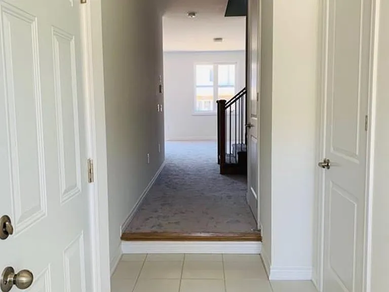 211 Farley Rd — Photo 2