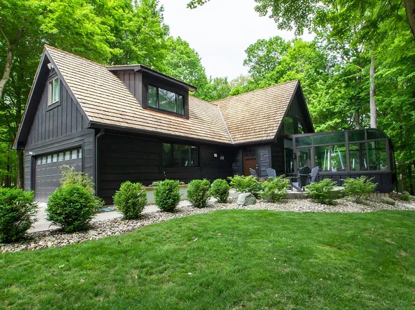 32 Forest View Cir, Cicero, IN 46034