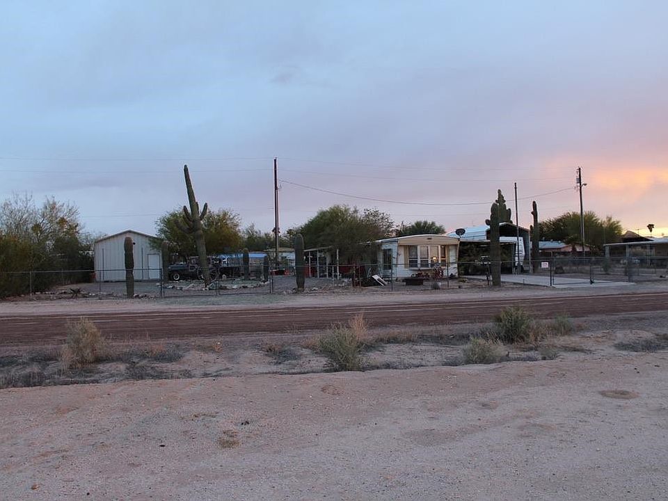 2nd image of 40251 E Kansas Ave