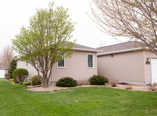 1131 14th St SE, Mason City, IA 50401