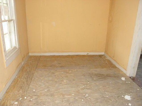 2nd image of 2211 Laguard Dr