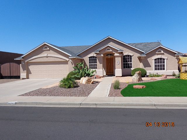 1st image of 5256 E Catalina Ave