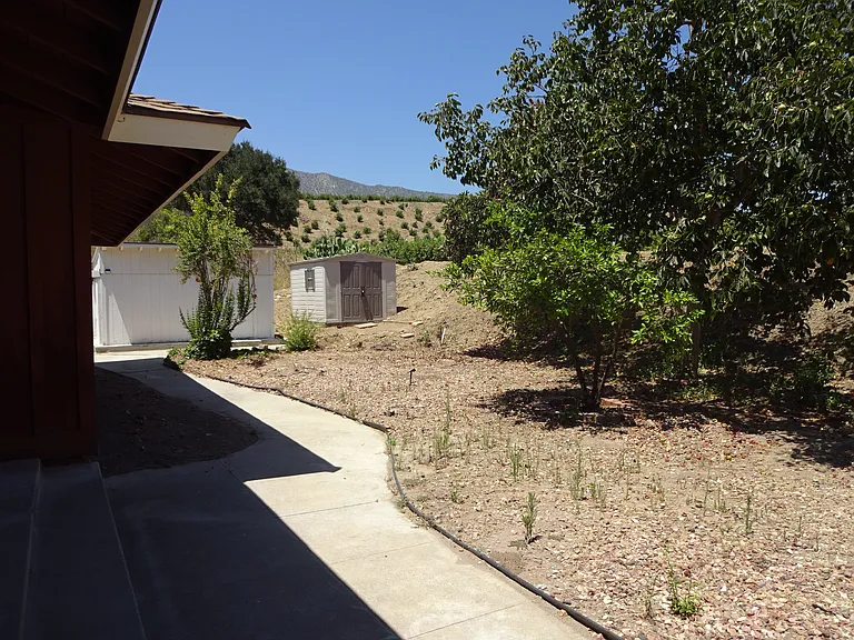 943 Oak Ave — Photo 19