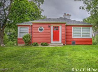 2937 Three Mile Rd NE, Grand Rapids, MI 49525