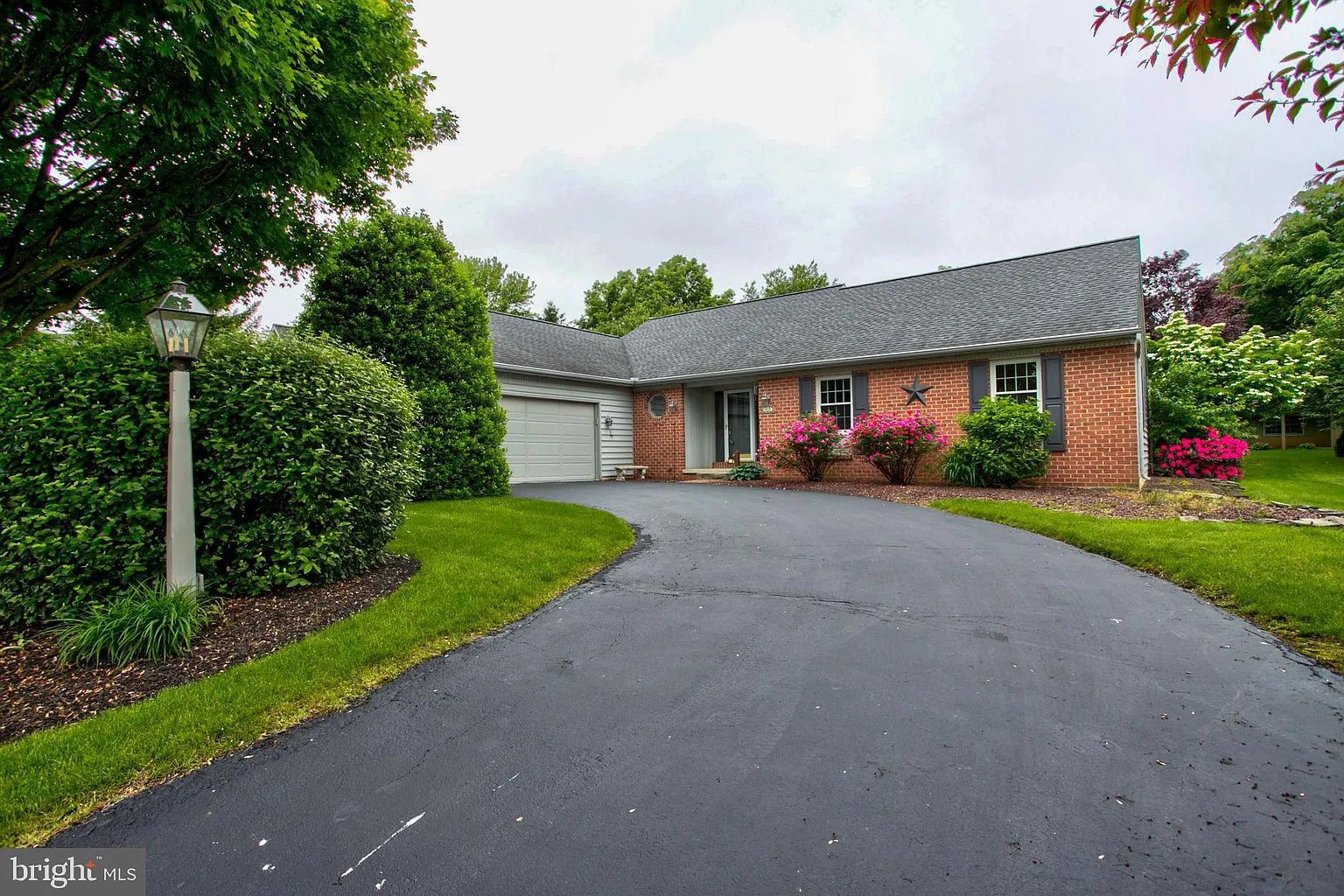 315 Talbot Cir photo 1