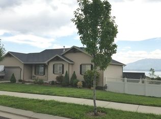 3776 S Sunrise Dr, Saratoga Springs, UT 84045
