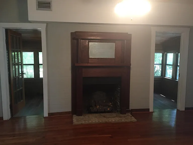Christy Dr — Photo 4