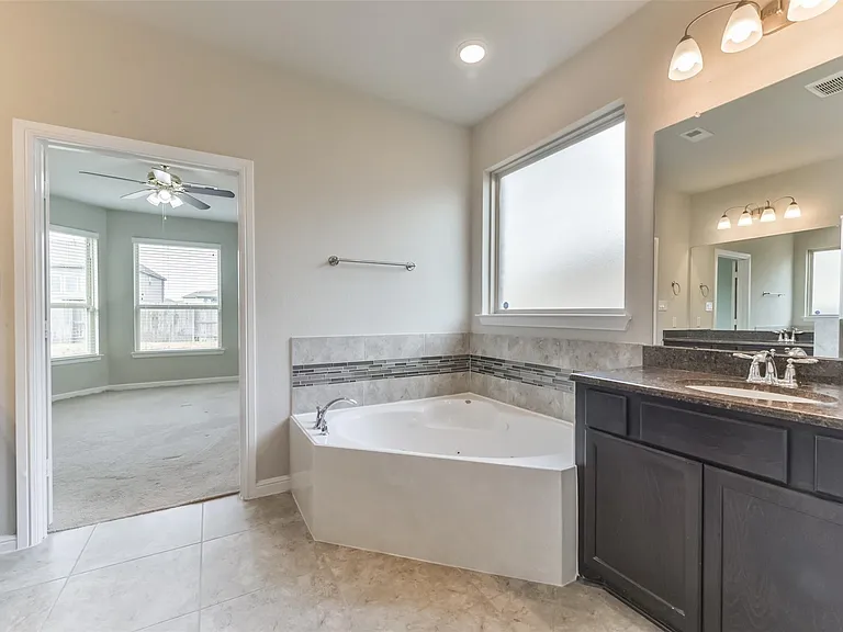 8622 Marble Terrace Ct — Photo 18