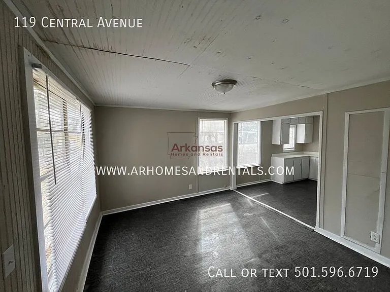 119 Central Ave — Photo 3