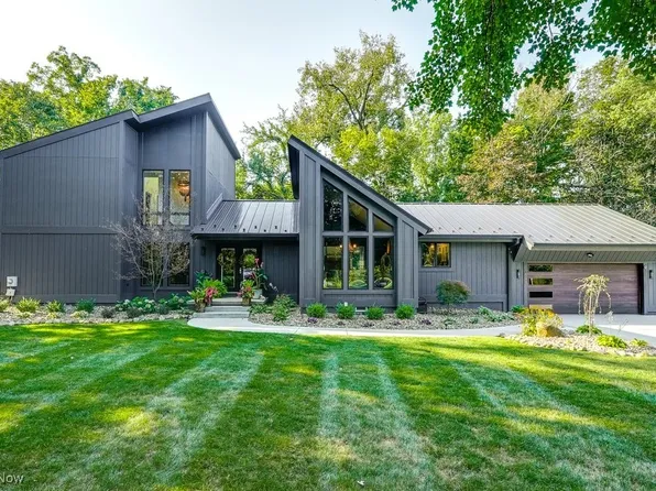 1598 Graham Rd, Stow, OH 44224