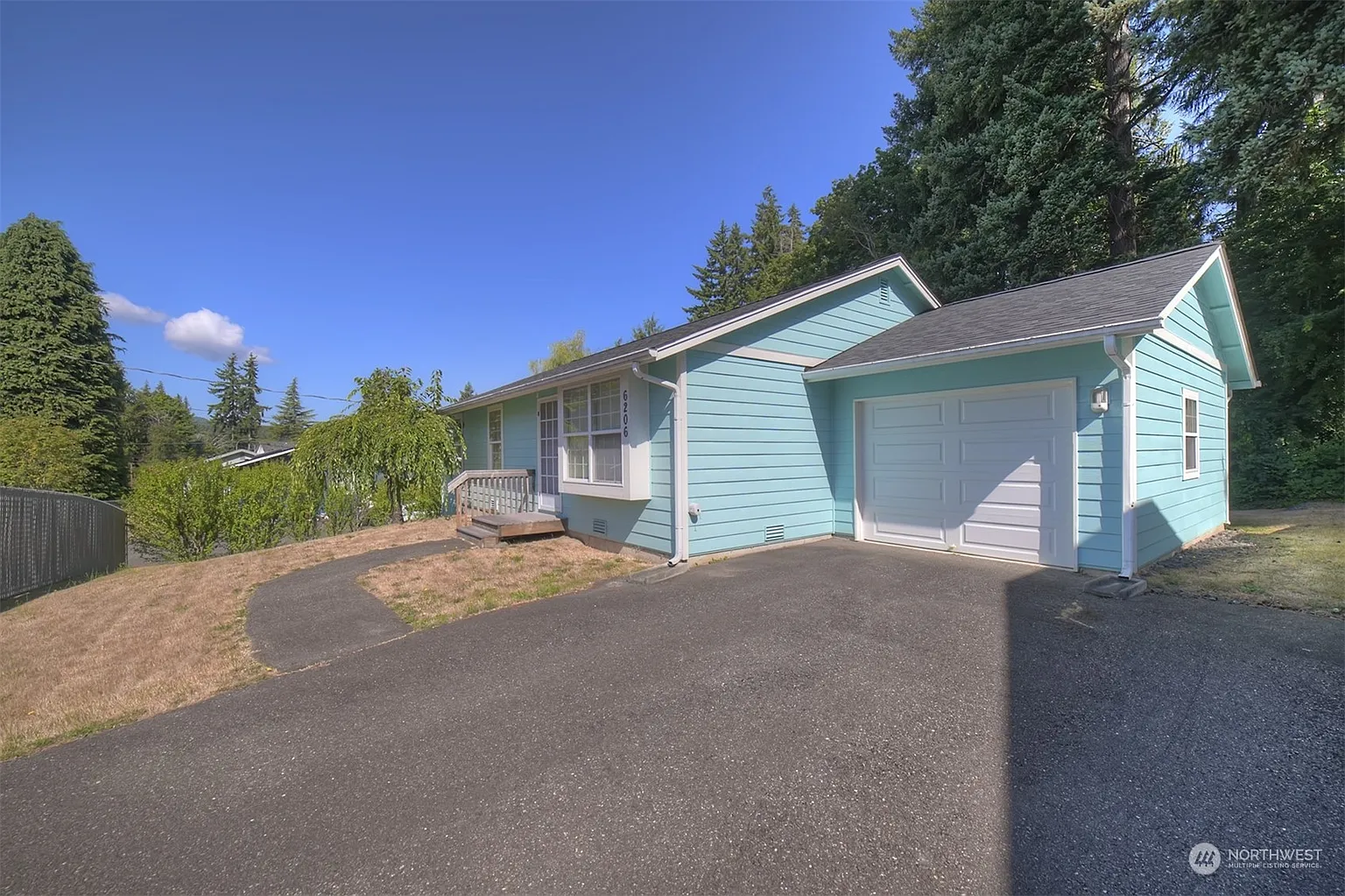 6206 Maple View Drive photo 1