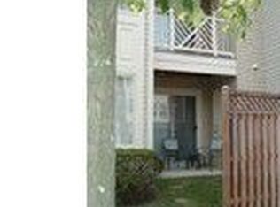 8303 Bluebird Way UNIT D, Lorton, VA 22079