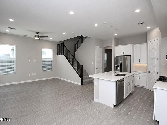 4th image of 17042 N 50th Way