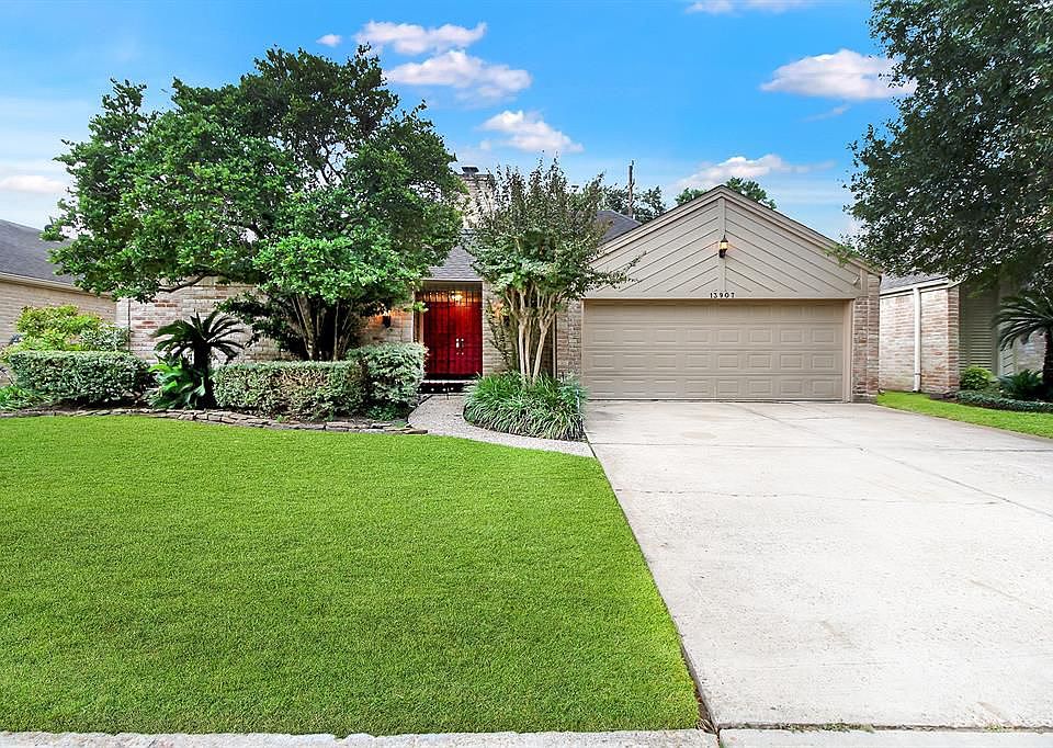 1st image of 13907 Swiss Hill Dr