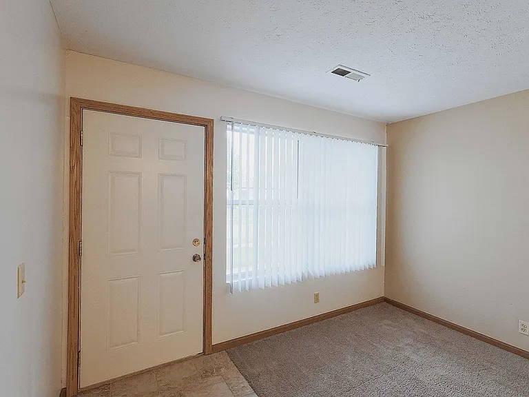 2221 S Street — Photo 16