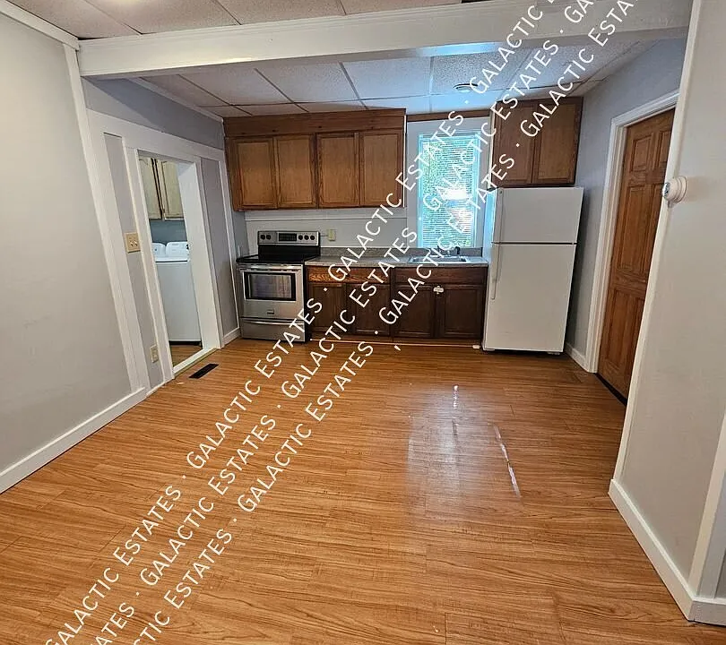 36 South St