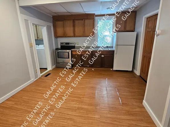 36 South St, Somersworth, NH 03878