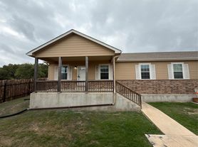 7691 Fm 32, Fischer, TX