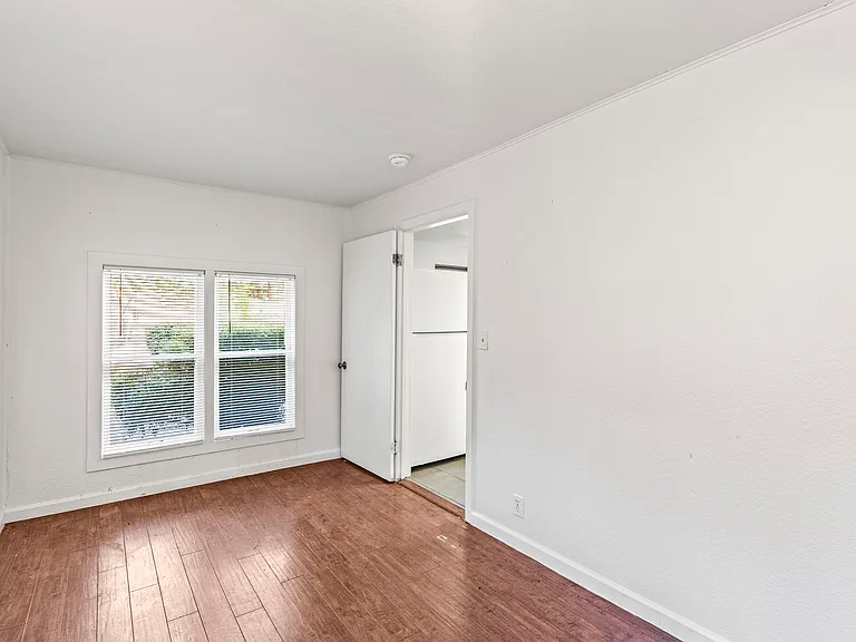 13 Lukens Pl — Photo 13