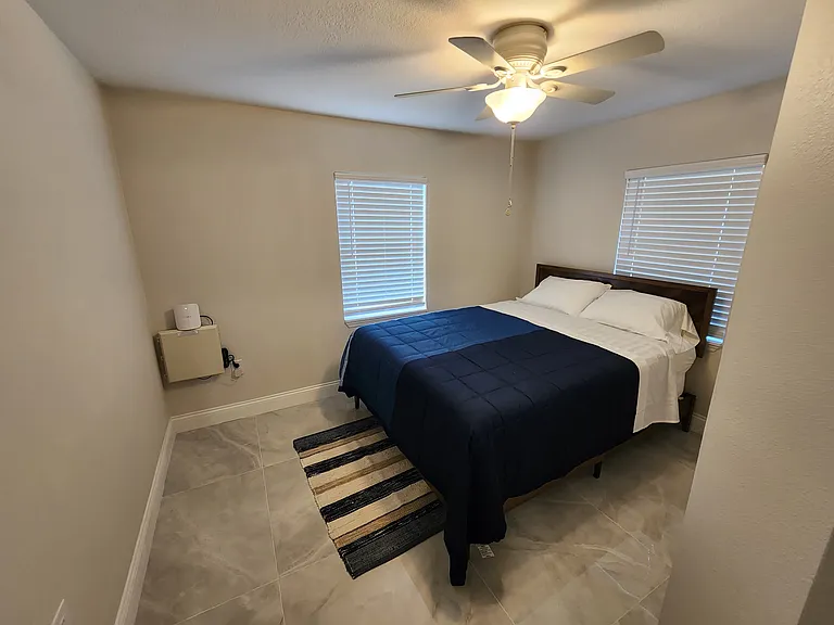 102 Cordova Rd — Photo 3