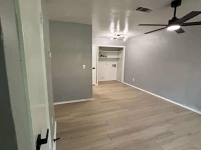 822 Main St #13W — Photo 8