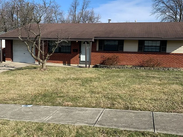 256 Kinsman Ct — Photo 29