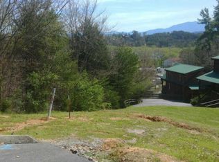 Blueberry Ridge Way, Pigeon forge, TN 37863