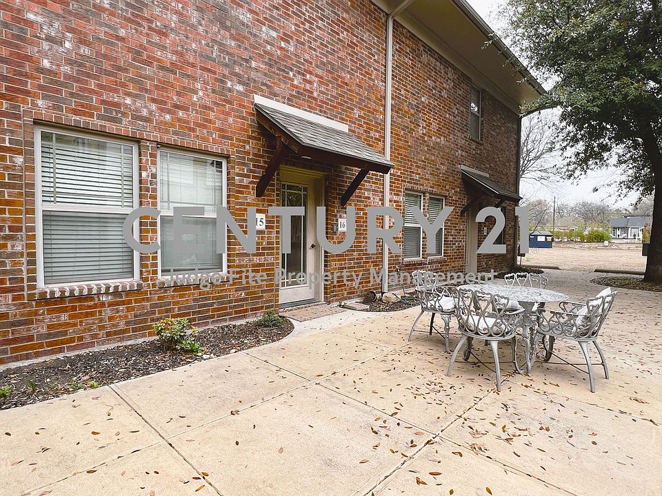 1st image of 420 W Franklin St APT 16