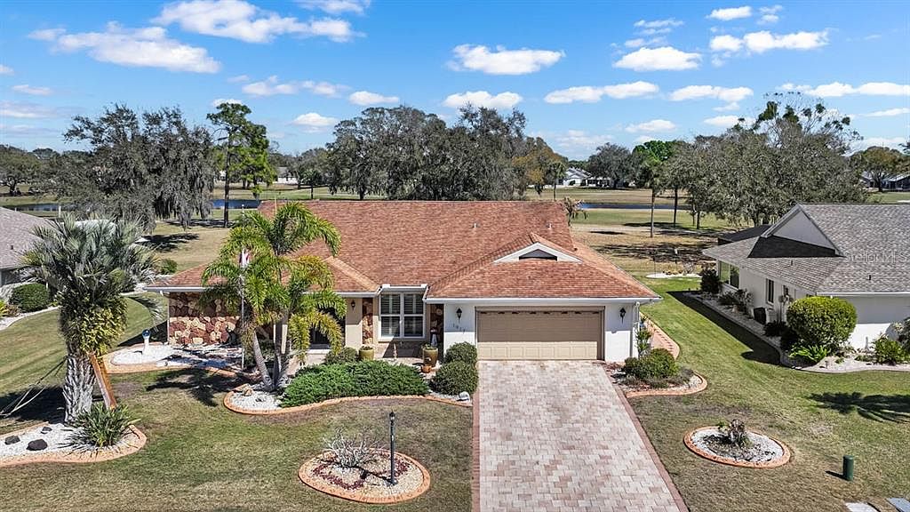 1917 View Dr E