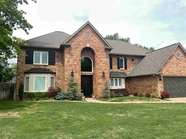 2703 Mockingbird Dr, Ponca City, OK 74604